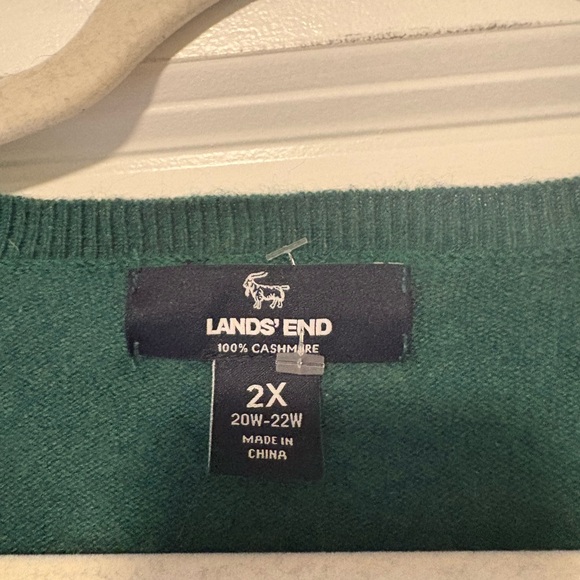 Lands' End Forest Green Cashmere Sweater - Picture 2 of 2
